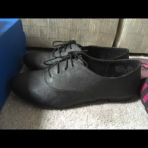 Oxfords black comfortable flats